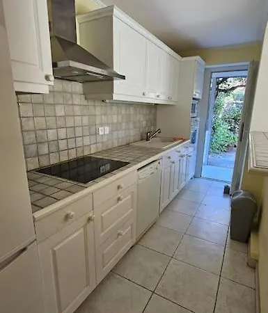 Charmant T2 A Pin Rolland * Saint-Mandrier-sur-Mer