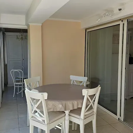 Apartment Charmant T2 A Pin Rolland *
